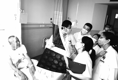院报-4.jpg