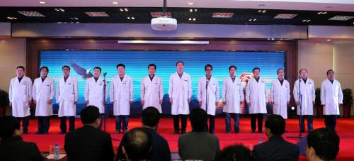 男生小合唱团结就是力量合唱